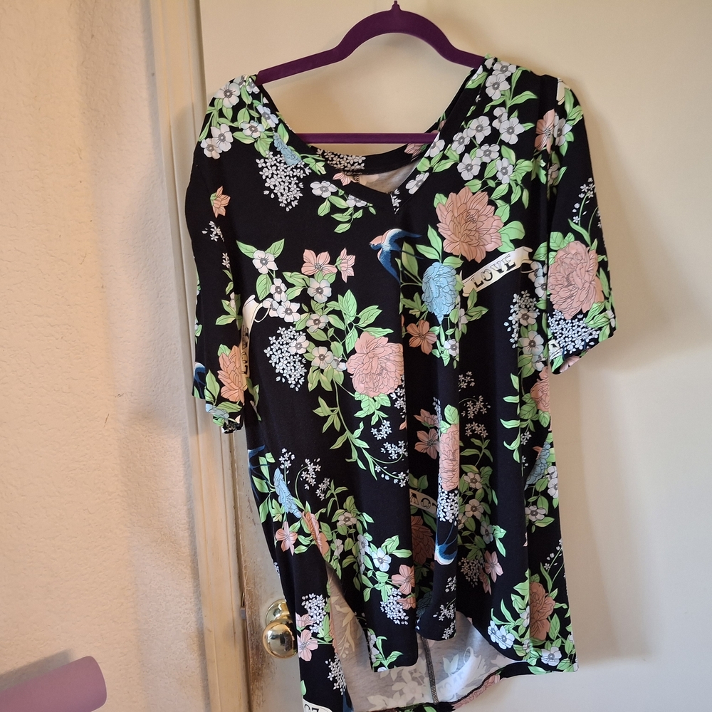Torrid Super Soft Womens Blouse